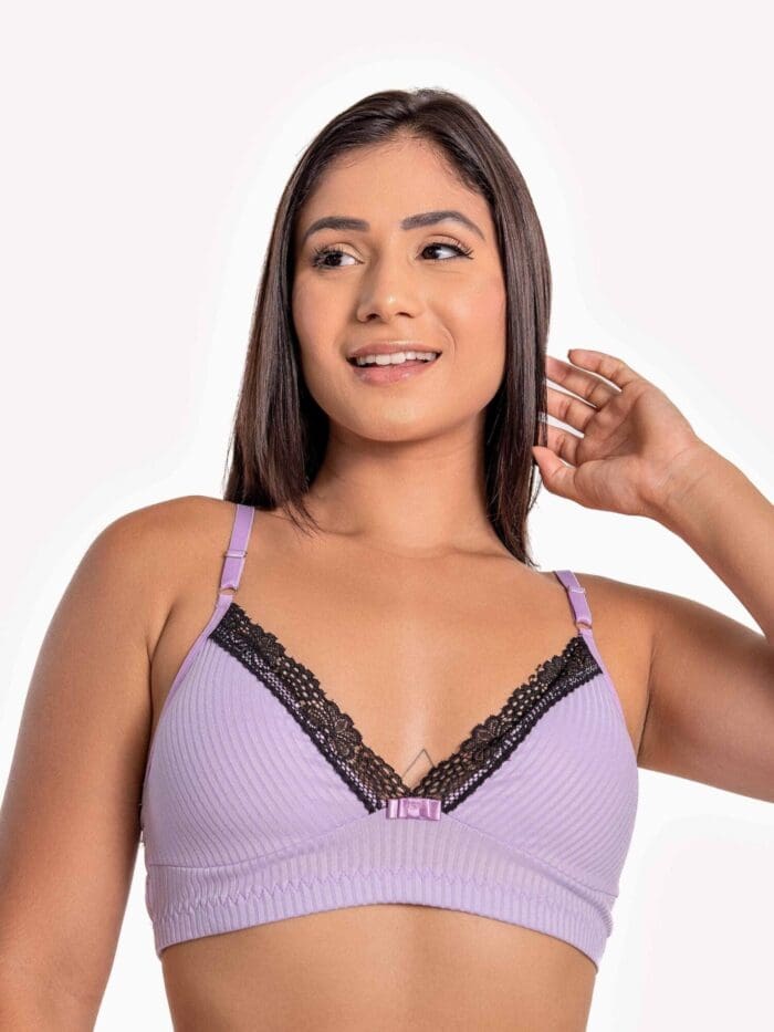 Sutiã Em Ribana Canelada Com Alças Reguláveis e Decote com Renda Ref. 9201