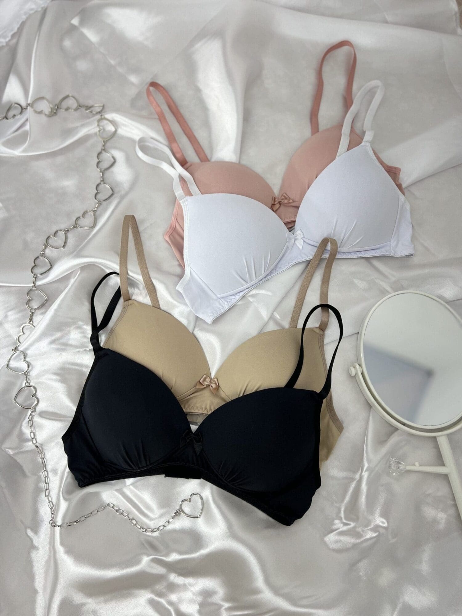 IMG_3808 Kit 3 Sutiã Cor Mista Sutiã Sem Aro Soutien Com Bojo Espuma Confortável Soft Ref. 3022 - Imagem 5