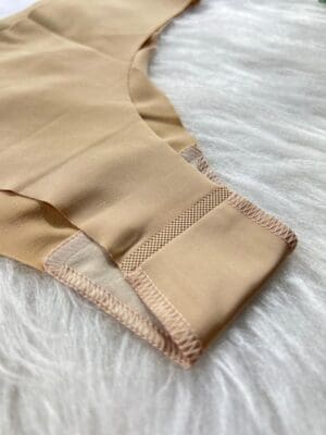 Kit C/6 Calcinhas Fio Dental Sem Costura Corte a Laser Ref.9316 - Imagem 9